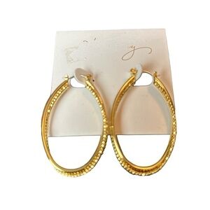 Vera Bradley Gold Tone Oval Twist Pierced Earrings NWT